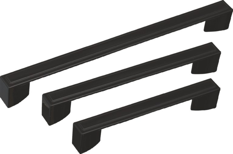 Maner negru din plastic (X4-08-224MM)