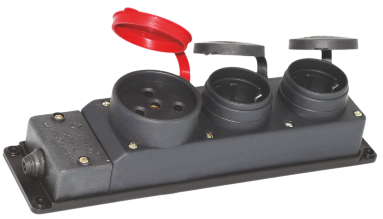 Tripla fara fir 3gauri cu capac (220Vx380V-NR.31/7)